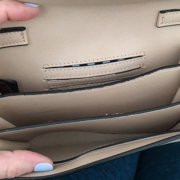 Urban expressions beige clutch with chain strap - Picture 4 of 5